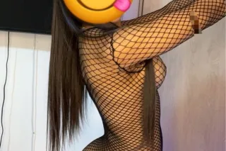 Always available, my loves. I'm here for great service 💦 beautiful Latina 🥵 and good prices - Image 3